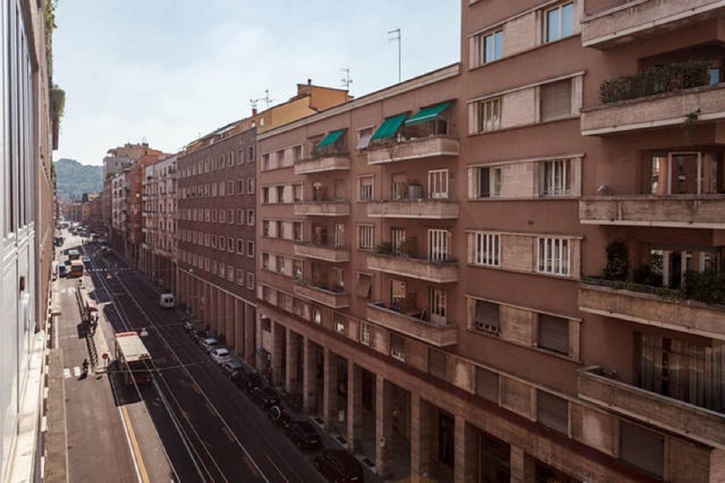 Riva Reno Apartments Bologna Esterno foto